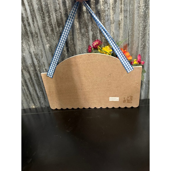 This is a Pioneer Woman Home Grown & Homemade Farm Fresh Bakery - Picture 2 of 2